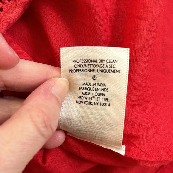 Alice + Olivia NWOT Levine Smocked Midi Dress Poppy Red 6 - Picture 12 of 12